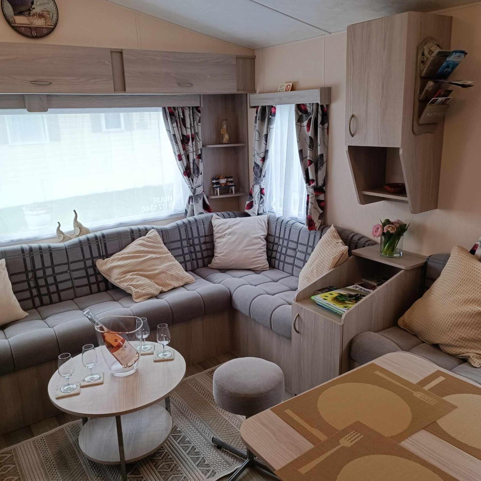 Caravan Aan Zee Arnani Middelkerke Εξωτερικό φωτογραφία